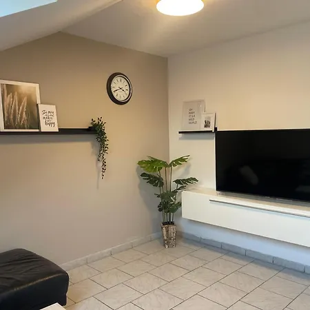 Apartment Geräumige Gemütliche In Düren-nähe Köln Und Aachen