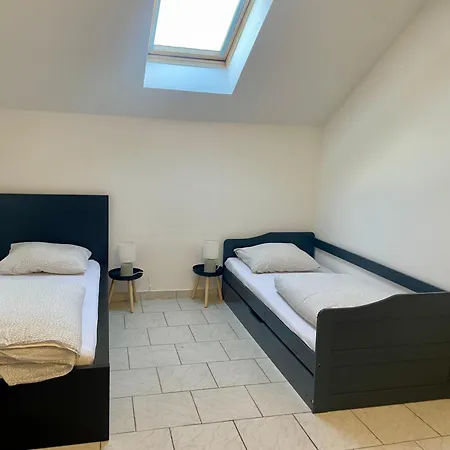 Geraeumige Gemuetliche In Dueren-naehe Koeln Und Aachen דירה