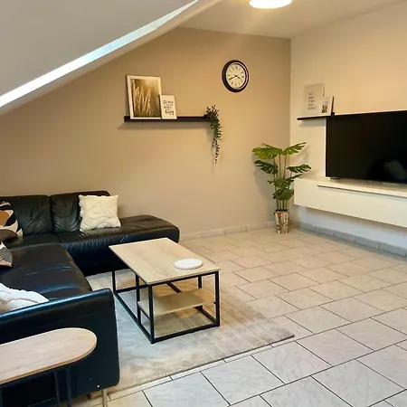 Geräumige Gemütliche In Düren-nähe Köln Und Aachen *