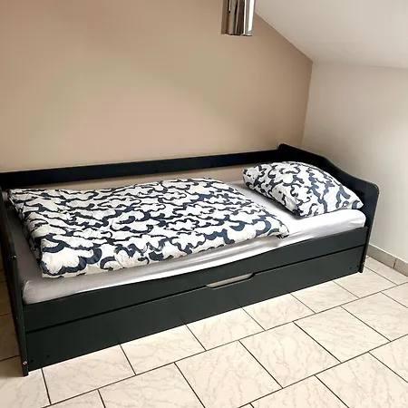 Geräumige Gemütliche In Düren-nähe Köln Und Aachen